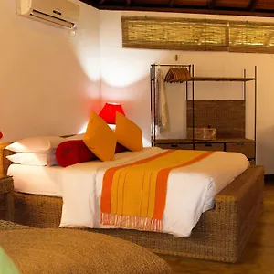 3* Hotel Athulya